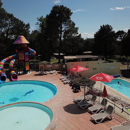Camping La Simioune En Provence 볼렌느 외부 사진